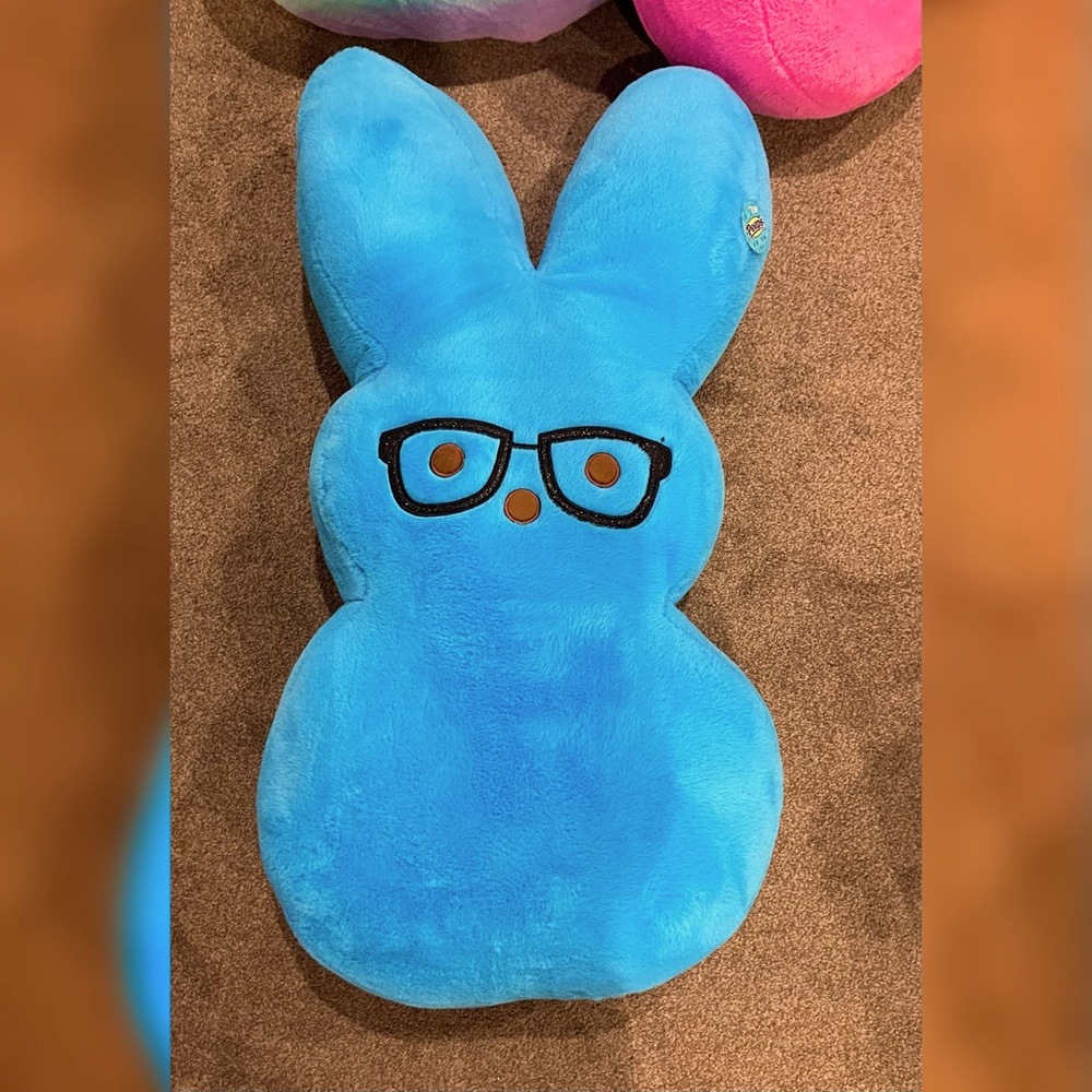 38” Blue Peep